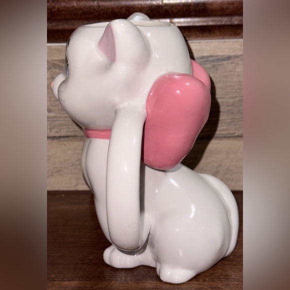 Super Cute Disney Aristocats Marie Full Body Ceramic 3D Sculpted Mug - NEW - Picture 7 of 17